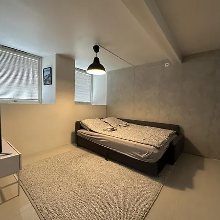 Apartment Charming Near Bryggen